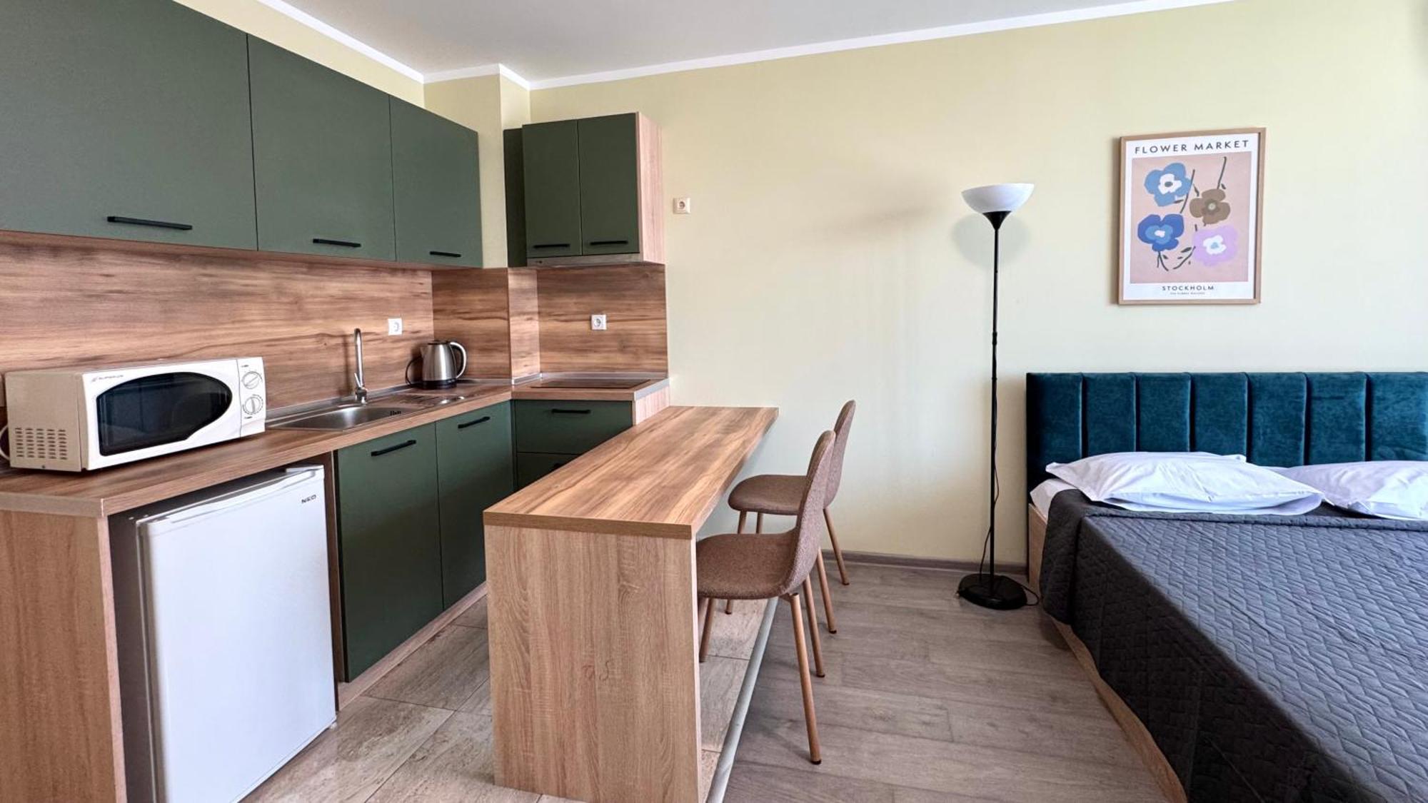 Evi Apartments 2 Pomorie Esterno foto