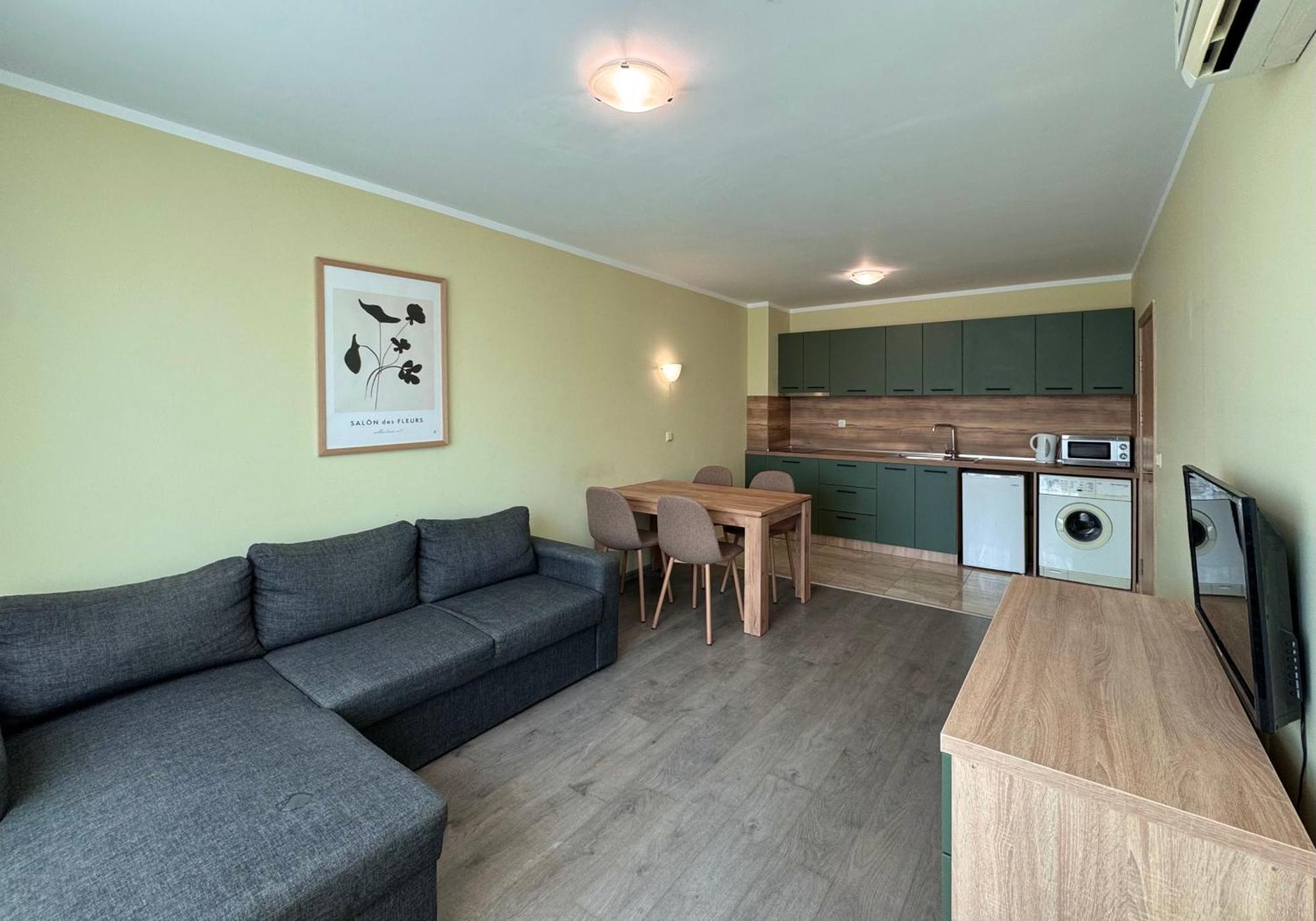 Evi Apartments 2 Pomorie Esterno foto